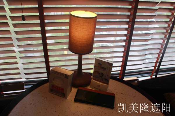 秀玉紅茶坊高檔木百葉